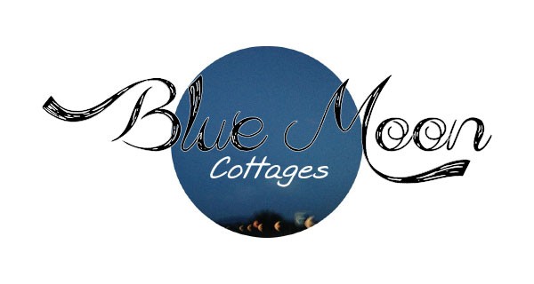 Blue Moon Cottages Logo